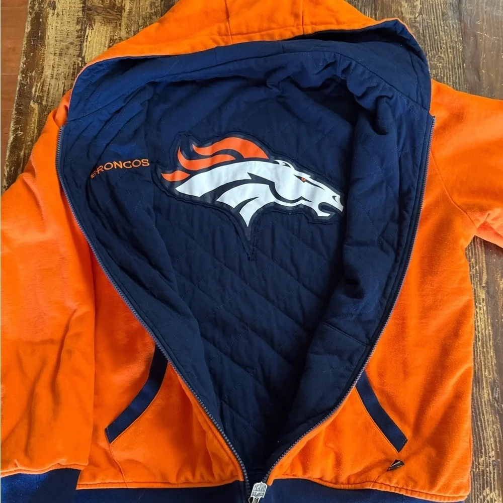 NFL Denver Broncos Navy Blue/Orange Reversible Quilted Jacket - Picture 3 of 9
